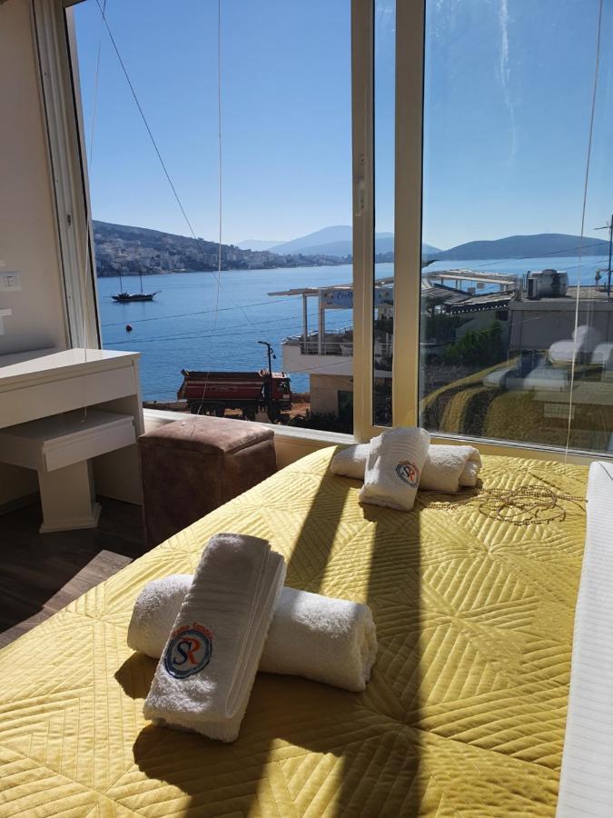 Hotel Ramo Saranda Bagian luar foto