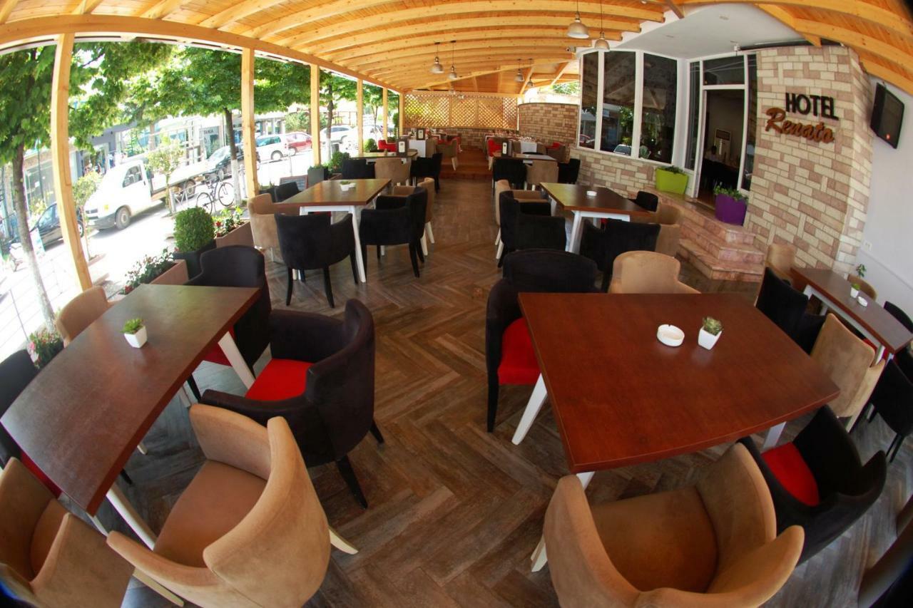 Hotel Ramo Saranda Bagian luar foto